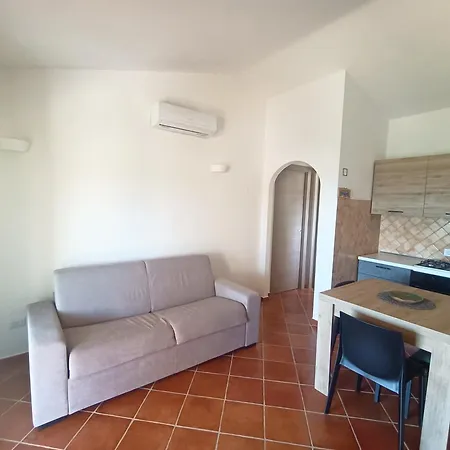 Marine Call With A Terrace Overlooking The Sea Lejlighed